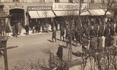 Wasserman, Berkovitsch. Parade at Viru str. in Tallinn
Shops of H. Wasserman and J. Berkovitsch 
