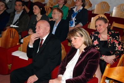 t8
Marin Mõttus, Jacob Kaplan and Aino Lepik von Wiren
