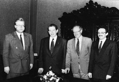 1993 - II conference of the Jewish communities - 7/6/1993
Left to right: Mart Laar, Ben Melchior (the chief rabbi of Denmark), the director of the Jewish communities concil in Europe, Gennadi Gramberg 

