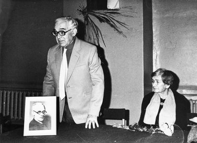 Tallinn - 1988. Samuel Gurin 100 year birthday - 27/11/1988
Abram Danzig speaking, Sema Passov sitting
