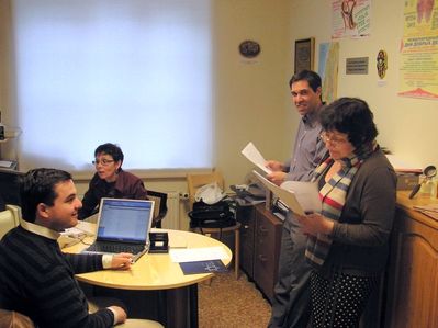 2006 - Community leaders
 Community Chairperson Alla Jakobson (right) with Social Center Chairwoman Marina Astanovski and guests from Joint
