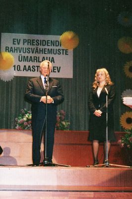 2003 - National minorities roundtable by the President of the Estonian republic - 10 years - June 2003
The President of the Estonian respublik Arnold Rüütel and his assistent on the national minority matters Jaana Krimne
