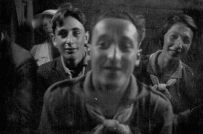 Nezach Tallinn
Nechemia Levanon (Levitan) - the team leader - in front, Dina Danzig (right), ? (left)
