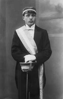 unknown member
Keywords: [unknown]