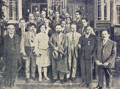 East European Tarbut gathering in Zopot - July 1928
1 - Moshe Cohen (Lithuania), 2 - Zeev Jabotinsky (Palestine), 3 - Jacob Cohen (Poland), 4 - Izhak Grinboim, 5 - Mme Cohen, 6 - Shaul Tchernichovski (Berlin), 7 - Dr A. Bernstein (Estonia), 8 - Moshe Gordon, 9 - J. Eiges (Warsaw), 10 - Josef Heftmann
