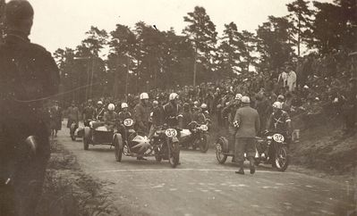 Motorcycle road racing - 1933.
N33 - Savel Kletsky and Edgar Veeremaa.
File information

