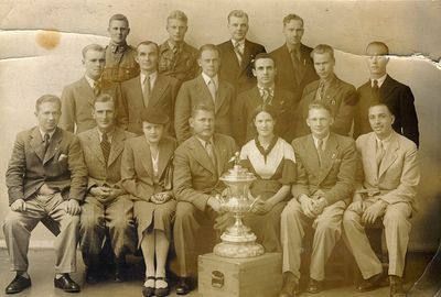 1936 Berlin Star Race winners - the Estonian team 
The first from right in the first row - Savel Kletski
