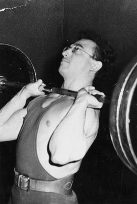 Rudolf Rot (b. Narva 1937)
Estonian champion in 1960 and 1963. Lightweight.
