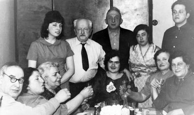 Uknown group 1960s-1970's
Sitting from the right Katsev
Sitting in the middle Sara Levin, Debora Rabinovitsch (V), Sara Schats (VI) 
Standing first from left Mira Levin (Rabinovitsch)
