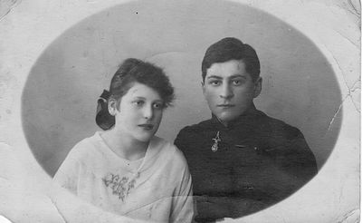 Hanan Scheberstein and Fanja Rubanovitsch (?)
