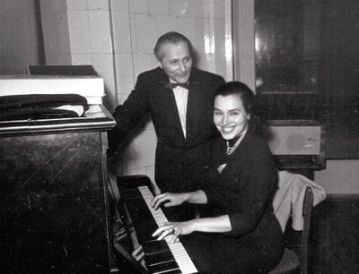 The pianists of the Tallinn choreography school - Tallinn, 1959
Ester Hanson (Klas) and Emmanuel Lurie 
Keywords: [H] [L]