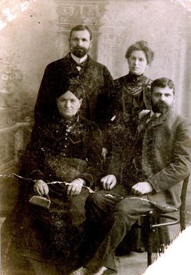 Schein family - Pärnu, 1880's
Standing: Mendel Schein, Zvia Bienemann (Schein)
Sitting: Sara Eta Schein (Zelig), Jossel Schein 
