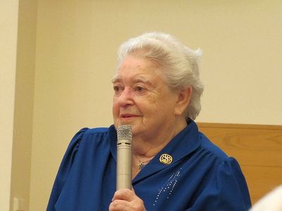 Lia Kaplan (Berkovitsch) (1922-2014)
Lia Kaplan (Berkovitsch)
