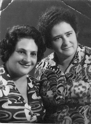 Baron
Dina Balanov (Baron) - left and Asja Schenberger (Baron)
