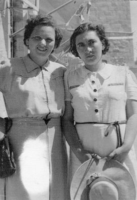 Belikov & Shapira
Nina Belikov (left) and Riva Shapira (Borohov)
