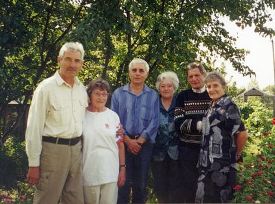 Pärnu people in Valga
Left to right.
Lev Birin (1928-2006), Shifra Gordin, Gabriel Birin, Lea Katz (Haitov), Benno Gordin, Miriam Gordin 
