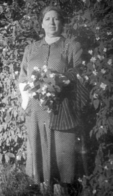 Beltschikov
Hinda (Gita) Beltschikov (Kagan) (1895-1962)
