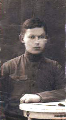 Seymor (Zusman) Dolinsky  ca 1910
