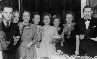 Gutkin Renate marriage (~1939)
Left to right: Maria Smelkov (half face), Savel Kletski, Anatoli  Sergeevitsch Smelkov, ?, ?, Sara Levenschuss (Schats), Renate Aisenstadt (Gutkin), Resi Goldmann (Wasserman), Motte Danzig
Keywords: [D] [W] [S]