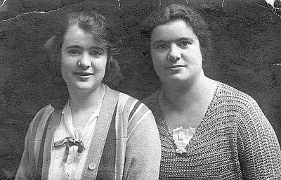 Fanny and Eva Lipavsky - Tallinn
Eva Hirschmann (Lipavsky) and Fanny Lipavsky
