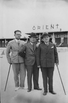 Judeikins and Lazikin ~ 1930
Left to right: Solomon Judeikin, Selik Judeikin, Isaac Lazikin
