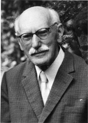 Levitin Leib
Member of the first Estonian Jewish Cultural Council (Kulturrat / Культурный Совет) founded at 6/6/1926. Tartu representative.
Keywords: [Comm1920] [educ]