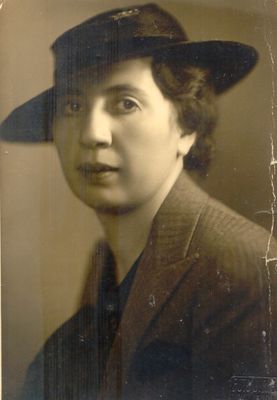 Riva Zirilson (Kofkin) - b. 1903 St. Petersburg
