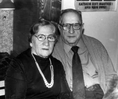Levin Nechemia (Chemi) (1911-1992) with wife Vera (Dvora) Schames
