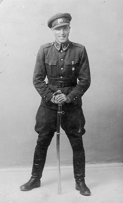 Hirsch Kitt in estonian army - 1938 (Kalevi pataljon)
