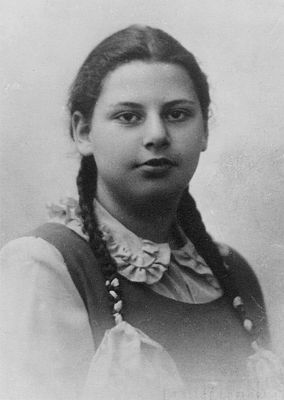 Mirvits Dolly (Debora)
Dolly Mirvits (31/1/1930 Tallinn - autumn 1941 Harku). Murdered at holocaust
