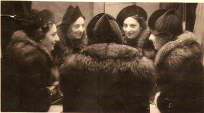 Totti Strasch with mirrors
