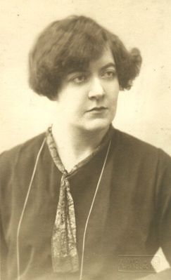 Pines (Berkovitsch) Sofia
Sofia Berkovitsch (11/9/1894-1/8/1965).
Father: Meyer Benzel Berkovitsch; mother: Tsire
Mother of Anny (Fanny) Mäevee (Pines)
Keywords: [B]