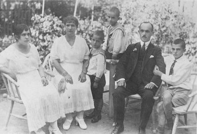 Pataschnik(ov) family
