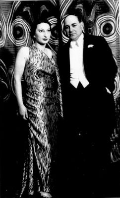 Pakin Susman and wife Asja Pakin (Brisk) in Estonia theater in 1937
Keywords: [B]
