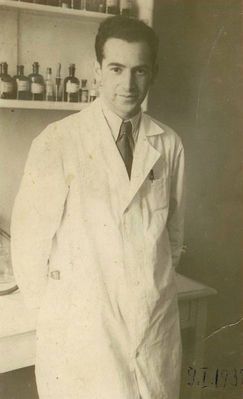 Saltsman Schmuel (1906-2001).  In 1938
