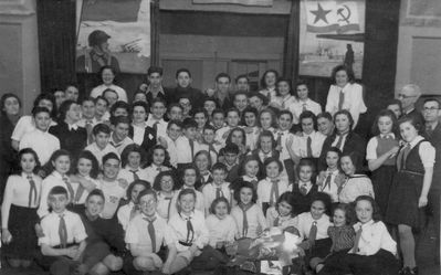 Tallinn - 1941. The pioneer organization in the Tallinn Jewish School (School N 13) - 1941
