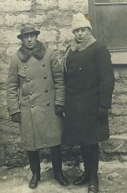 Bernhard and Boris Vald ~1940
Bernhard (right) and Boris Vald (left)

