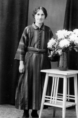 Feige-Rochl Rusinov (Reingold) - (1875-1941)
