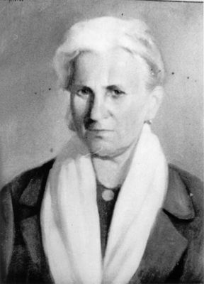 Etta Vigderhaus (d. 1937)

