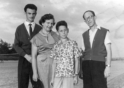 Willi Usvanski family - Pärnu, 1960
Left to right: Eli Nevo (Usvanski), Tamara Usvanski (Judeikin), Josef Nevo (Usvanski), Willi Usvanski
