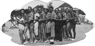 1936 Pärnu
Left to right.
Lia Kahn, ?, ?, Ljuba Schein (Citron), ?, ?, Max Koslovski, ?, Abram Danzig?, ?, Menasche Schein
