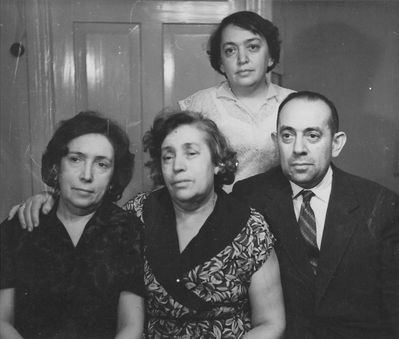 Vseviovs
Left to right - Rebecca Rubinstein / Kartna / Schiff (Vseviov) 1906 Narva - 1993 Tallinn, Esfir Frank (Vseviov), Ida Pikarevitsch (Vseviov), Lasar Vseviov   
