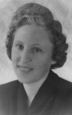 Judeikin (Zagorje) Dora (1920-1988)
Keywords: [medics]