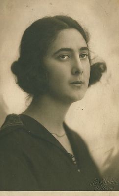 Sara Abramson (Levin) 1925 Pärnu
