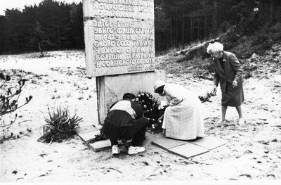 Kalevi-Liiva - 1992 (an old memorial plate text)
