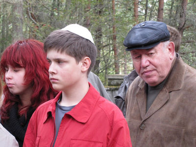 Klooga 16.9.2010  5
Boris Tuch (at right)
