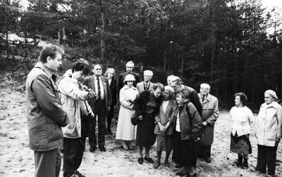 Kalevi - Liiva - 1992
Artur Laast addressing the group
