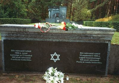 Metsakalmistu-4 - the new plate (September 2007)
