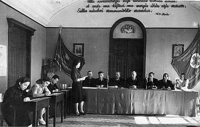 1951 Examinations in the Tallinn Kaubandus Tehnikum
Ida Raichman (Effel) answering on the examinations
