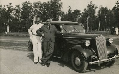 Leib and Jeremia Kahn
